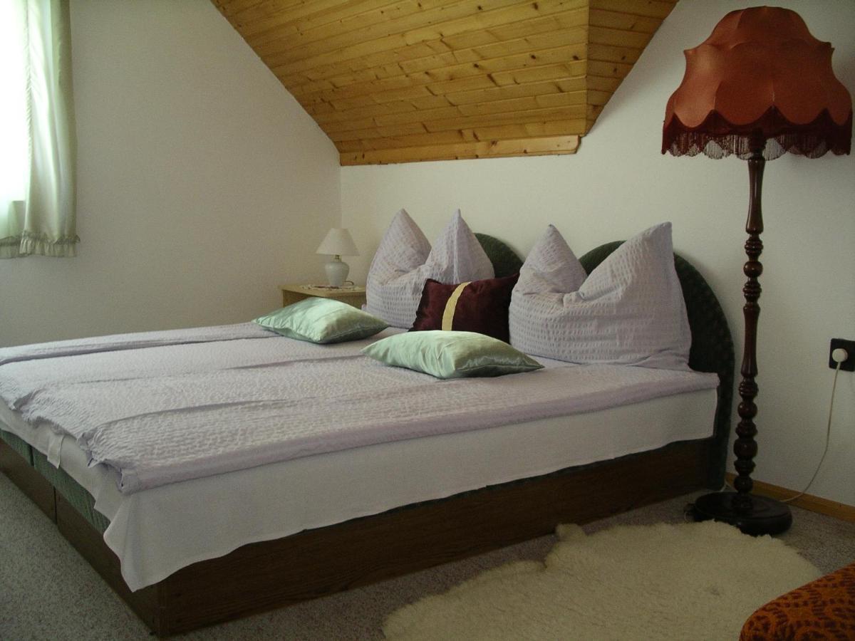 Beatrix Ueduelohaz Villa บาลาทอนเบรีน ภายนอก รูปภาพ